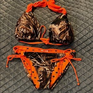 Real tree Girl Bikini. Camp Hunters Size S/XL